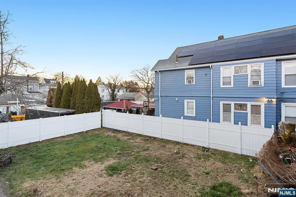 140 Nagle St, Paterson, NJ 07501