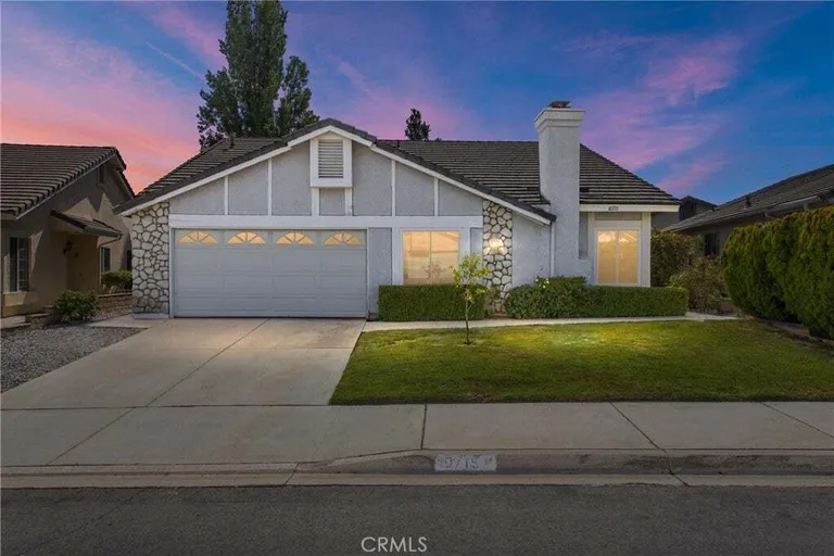 10715 CHERRY HILLS DR, Cherry Valley, CA 92223