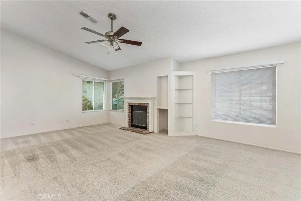 10715 CHERRY HILLS DR, Cherry Valley, CA 92223