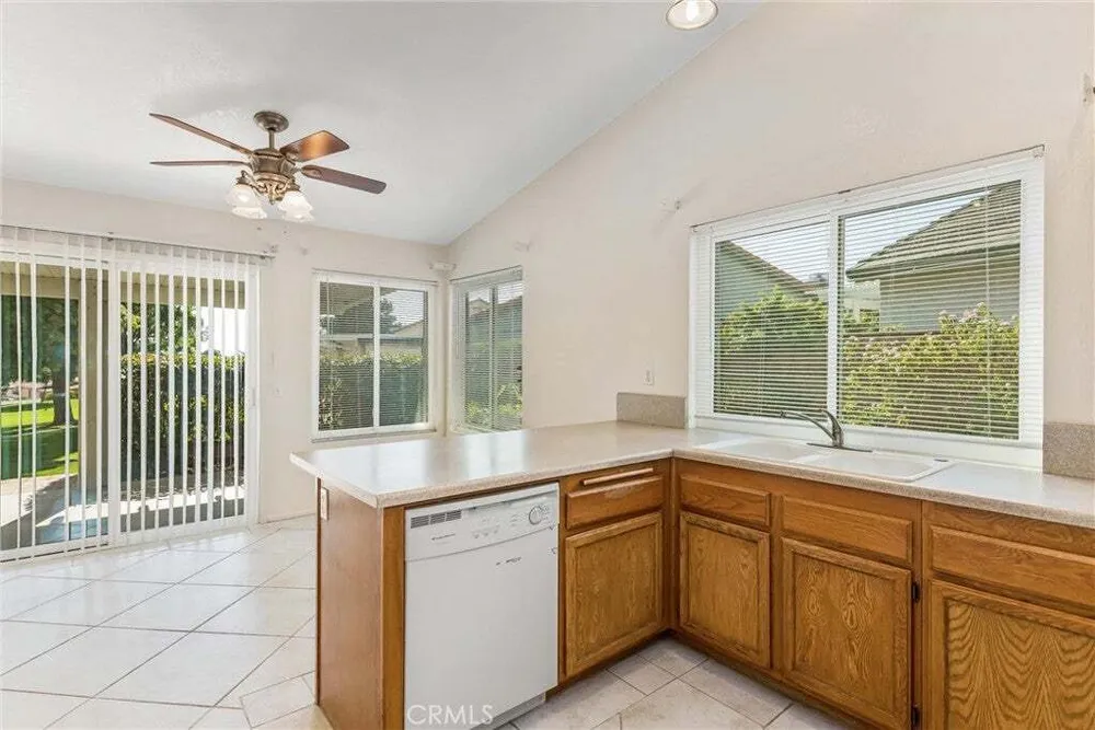 10715 CHERRY HILLS DR, Cherry Valley, CA 92223