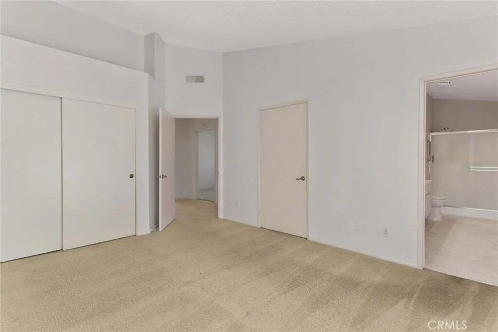 10715 CHERRY HILLS DR, Cherry Valley, CA 92223