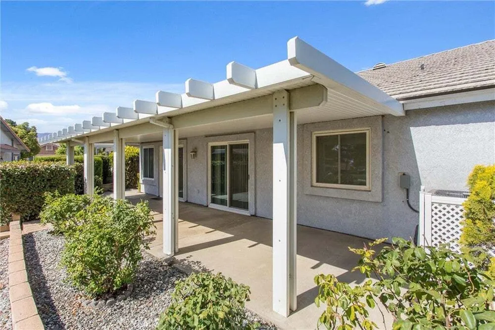10715 CHERRY HILLS DR, Cherry Valley, CA 92223