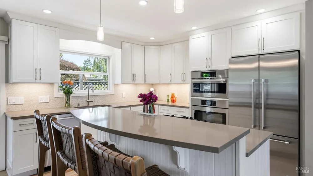 710 Tamalpais Ave, Novato, CA 94947