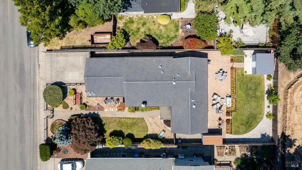 710 Tamalpais Ave, Novato, CA 94947