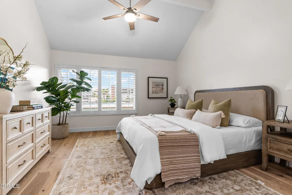 100 Hurlbut St, Pasadena, CA 91105