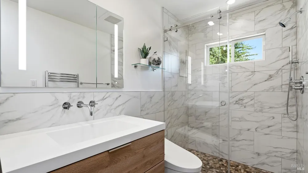 710 Tamalpais Ave, Novato, CA 94947