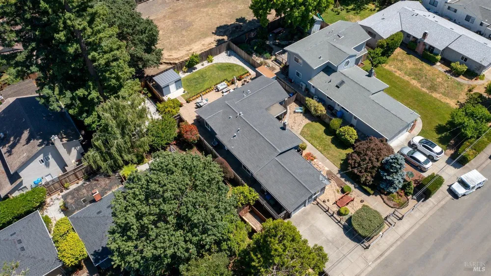 710 Tamalpais Ave, Novato, CA 94947