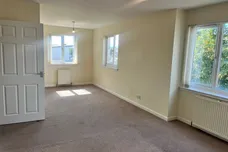 George Court, Irvine