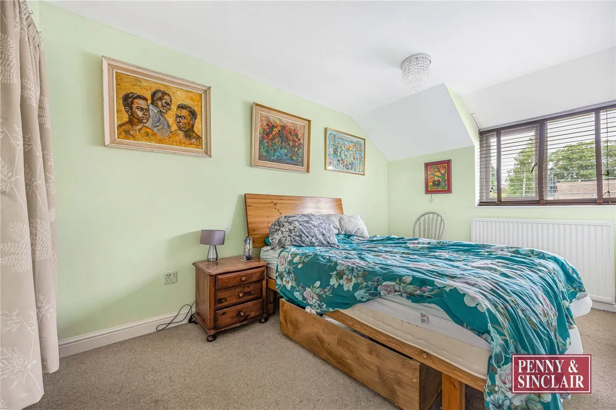 King James Way, Henley-on-Thames, Oxfordshire, RG9