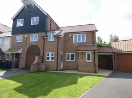 Park Lane, Burton Waters, LINCOLN photo