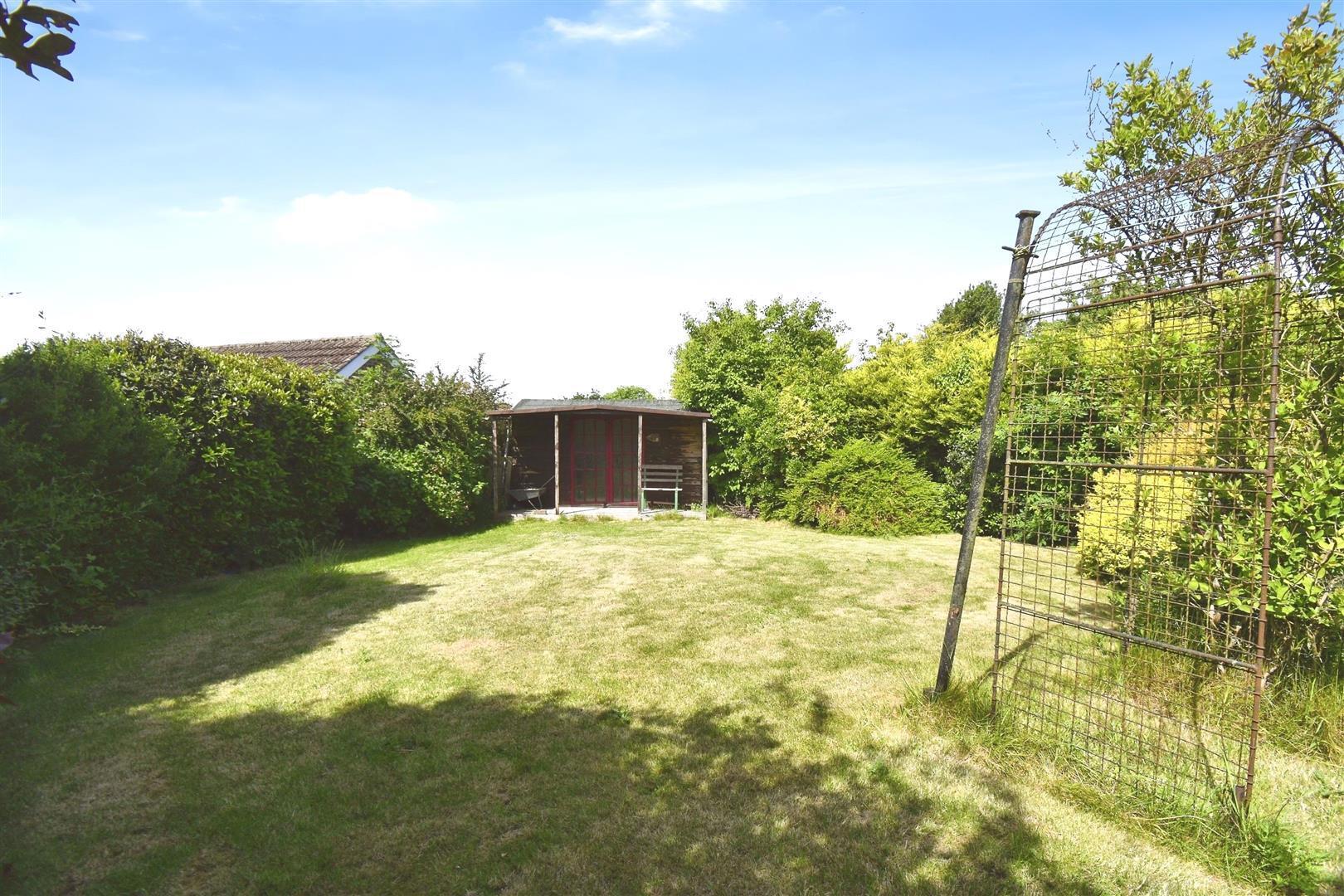 Main Road, Thorngumbald, Image 17