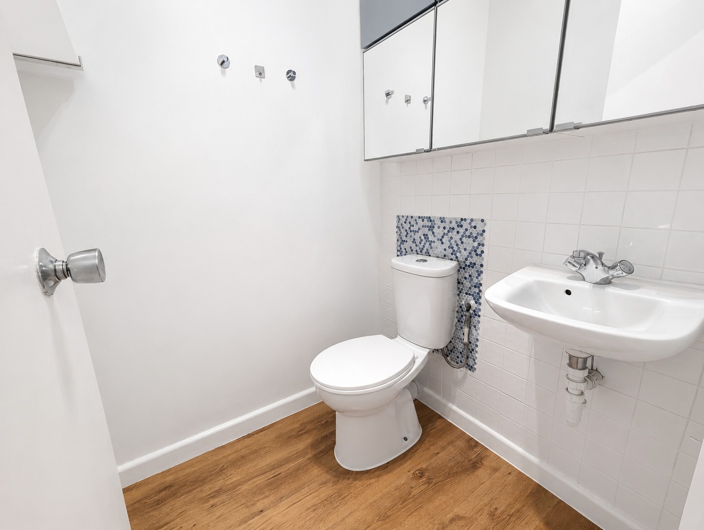 Beautiful 2-Bedroom Home with Swimming Pool & Gardens  Ideal for Families Image 7
