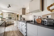 Burgh Hill, Bramshott, GU30 photo 4