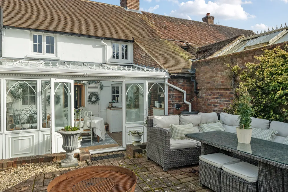 Burgh Hill, Bramshott, GU30 photo 10