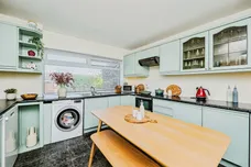 Ael-Y-Bryn, Llanedeyrn, Cardiff