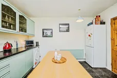 Ael-Y-Bryn, Llanedeyrn, Cardiff