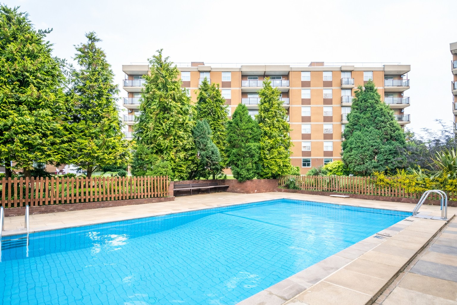 Beautiful 2-Bedroom Home with Swimming Pool & Gardens  Ideal for Families Image 10
