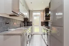 Roundhill Road, CASTLEFORD