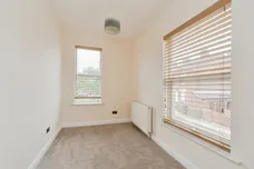 Roundhill Road, CASTLEFORD