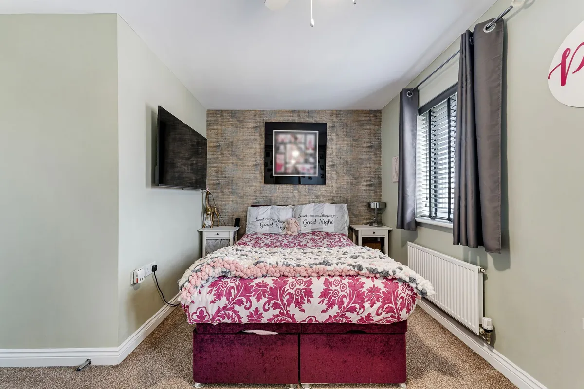 Runfield Close, Leigh, WN7