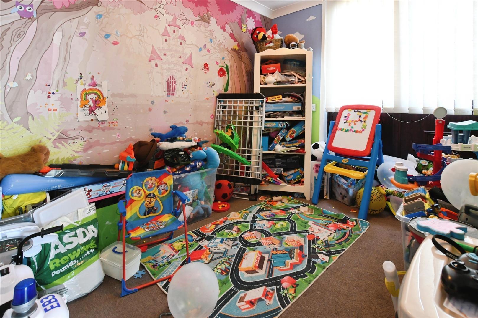 Lanyon Close, Bransholme, Hull Image 8