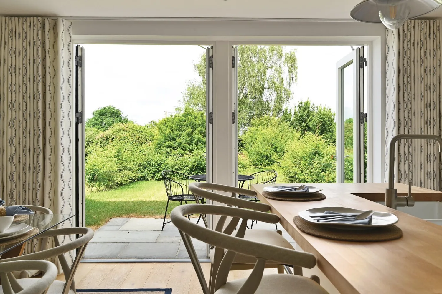 The Courtyard, Ardingly Road, RH16 photo 5