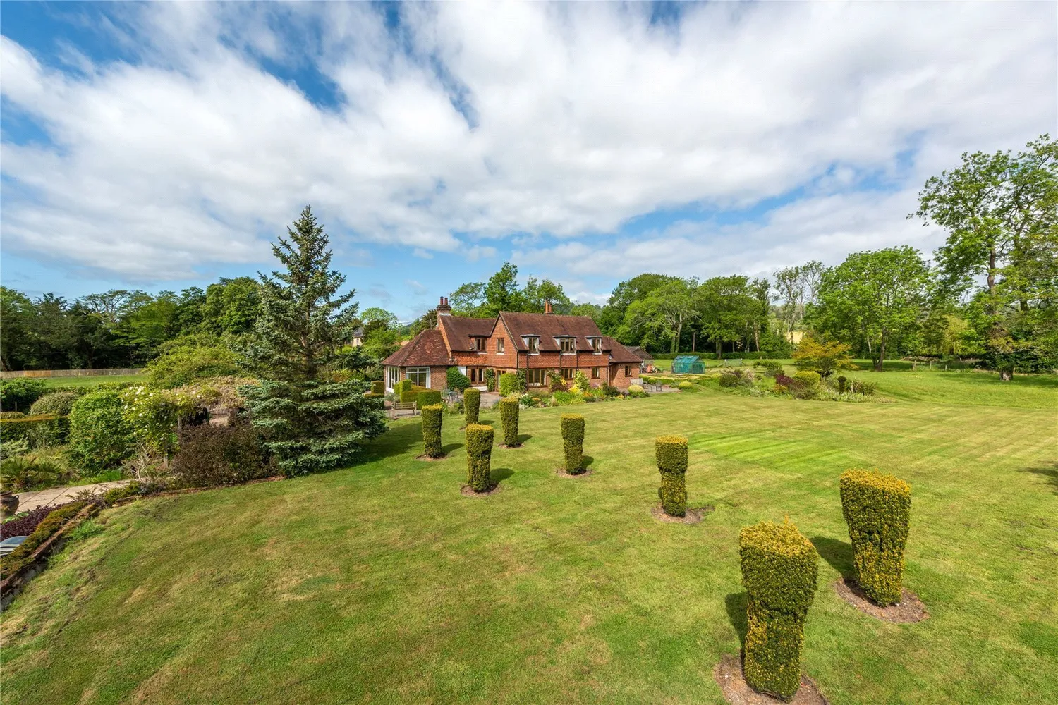 Rectory Lane, Buckland, RH3 photo 5