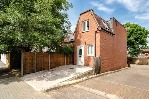 Hampden Road, London, N10