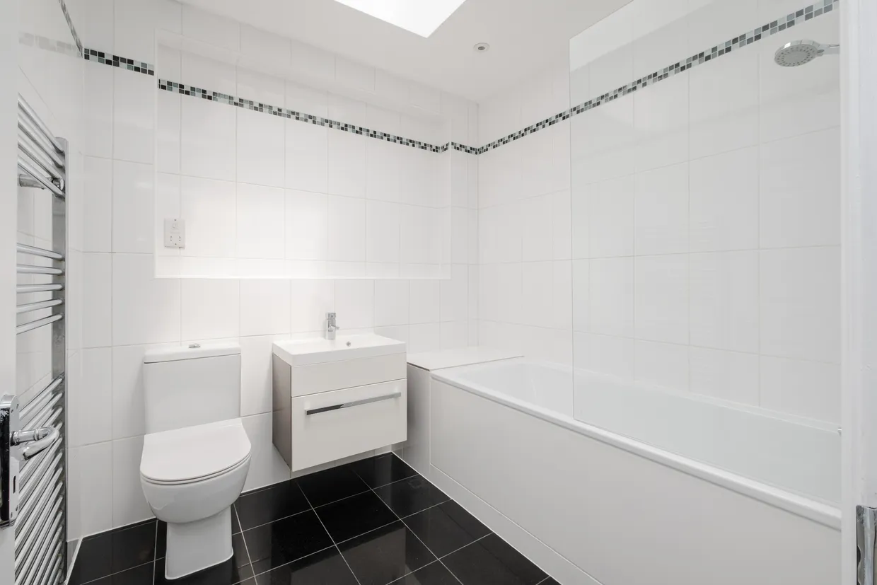 Hampden Road, London, N10 photo 7