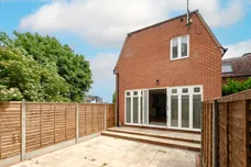 Hampden Road, London, N10 photo 11