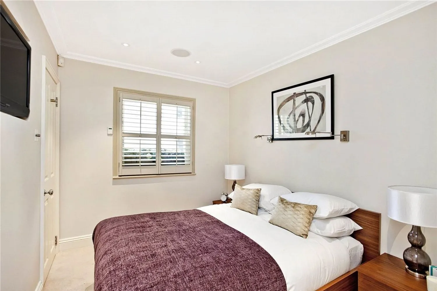 Winchester Street, London, SW1V photo 6