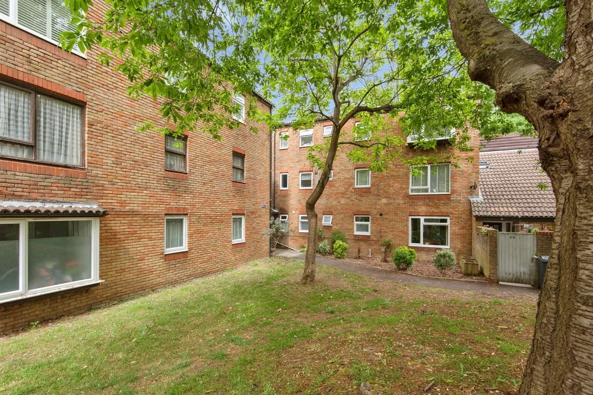 Baron Court, Stevenage