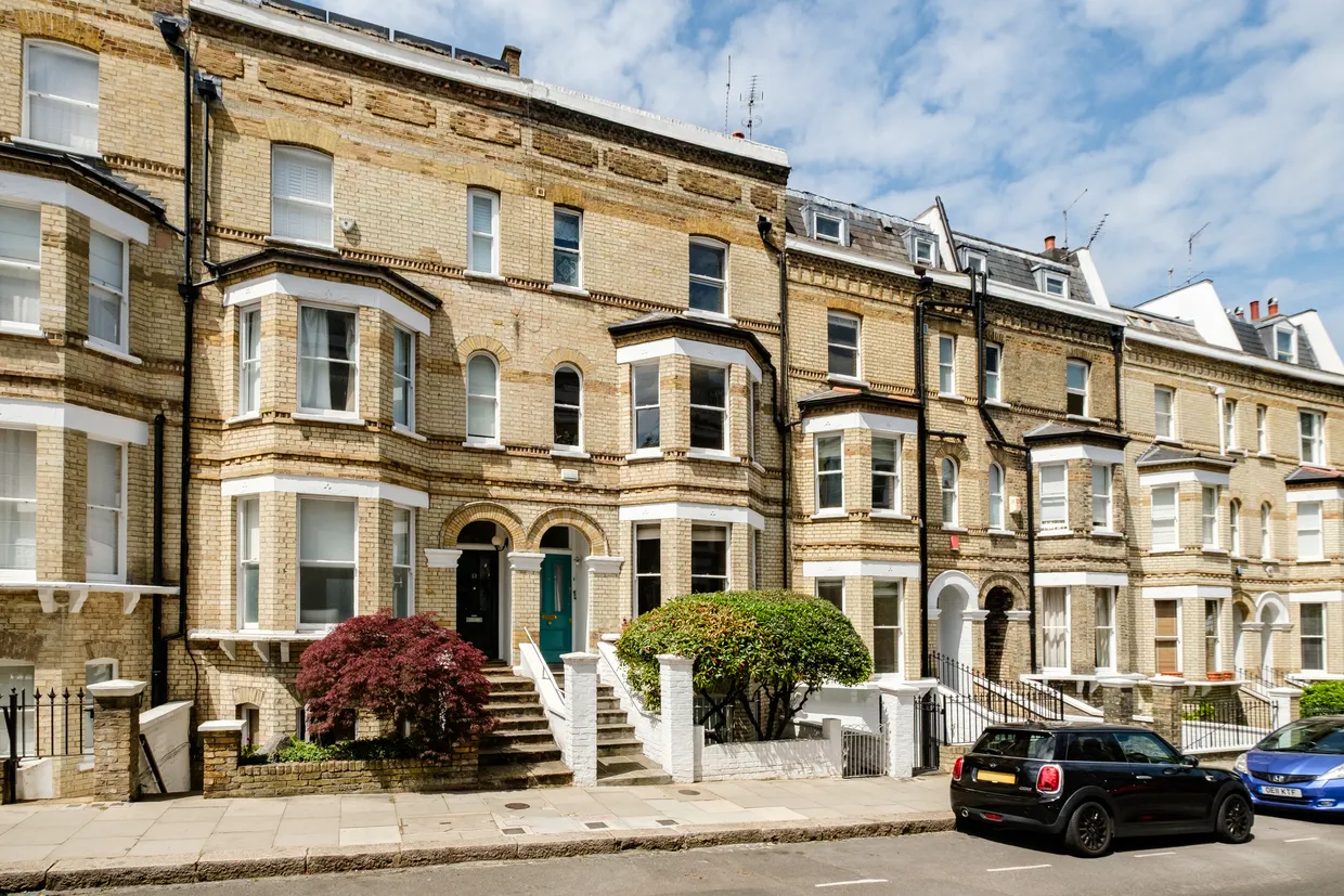 Gayton Road, London, NW3 photo 1