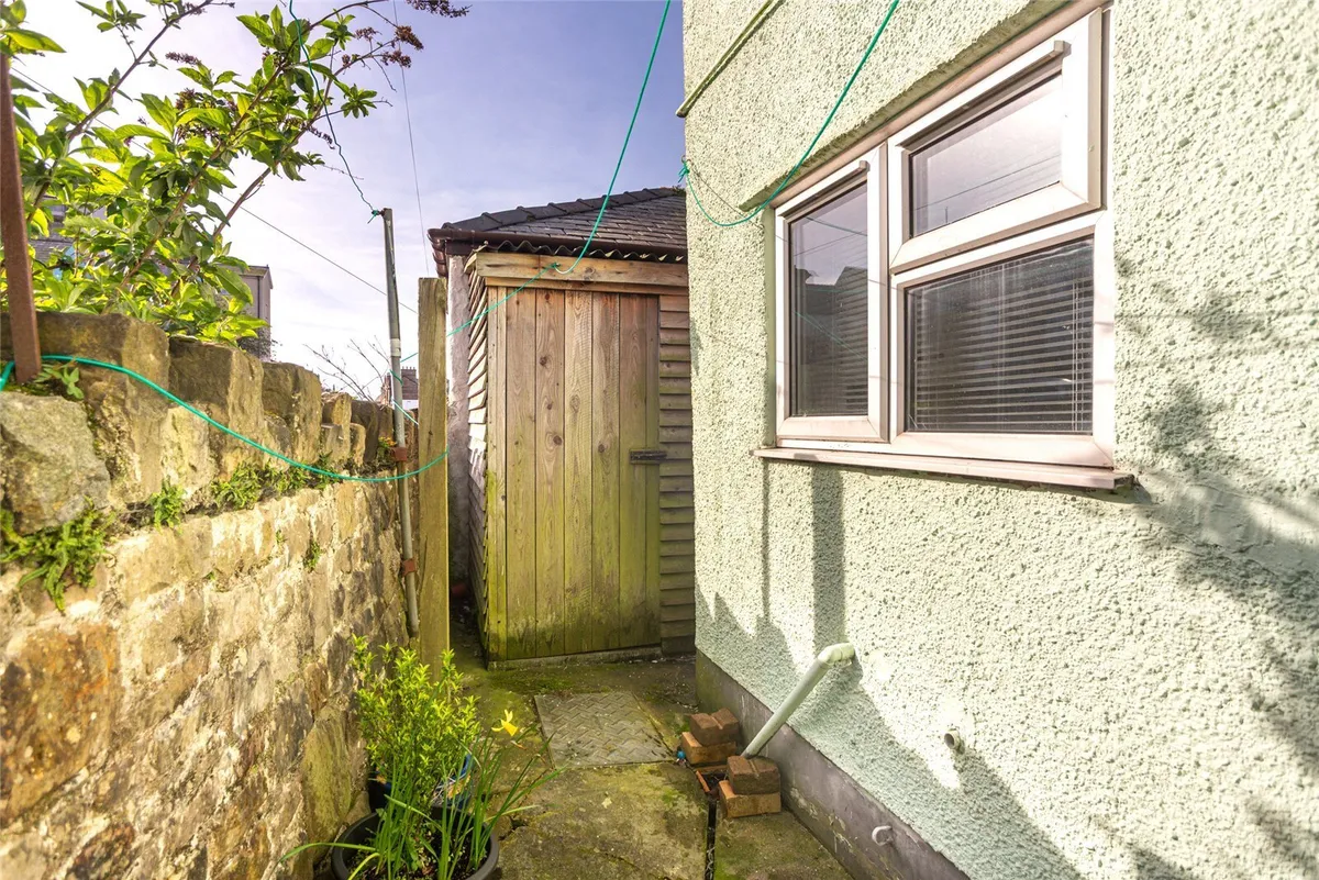 Priory Terrace, Vinegar Hill, Caernarfon, Gwynedd, LL55