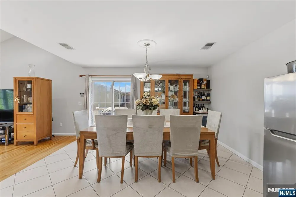 88 Avenue A, Lodi, NJ 07644