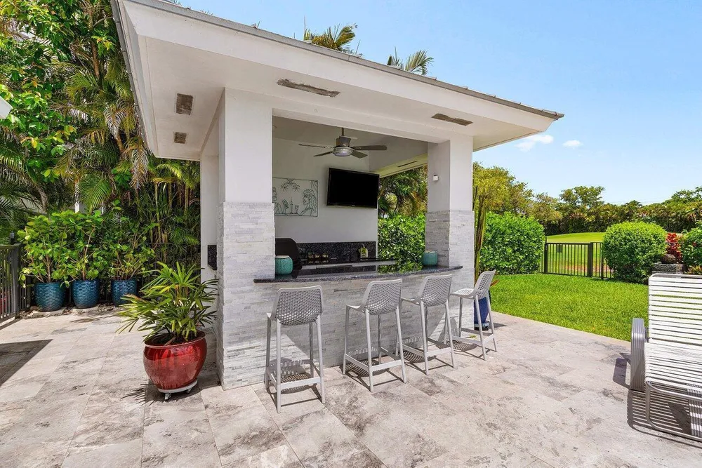 11164 Boca Woods Ln, Boca Raton, FL 33428