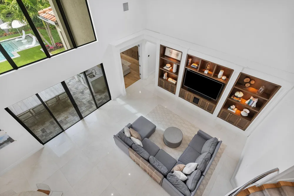 8748 Lewis River Rd, Delray Beach, FL 33446