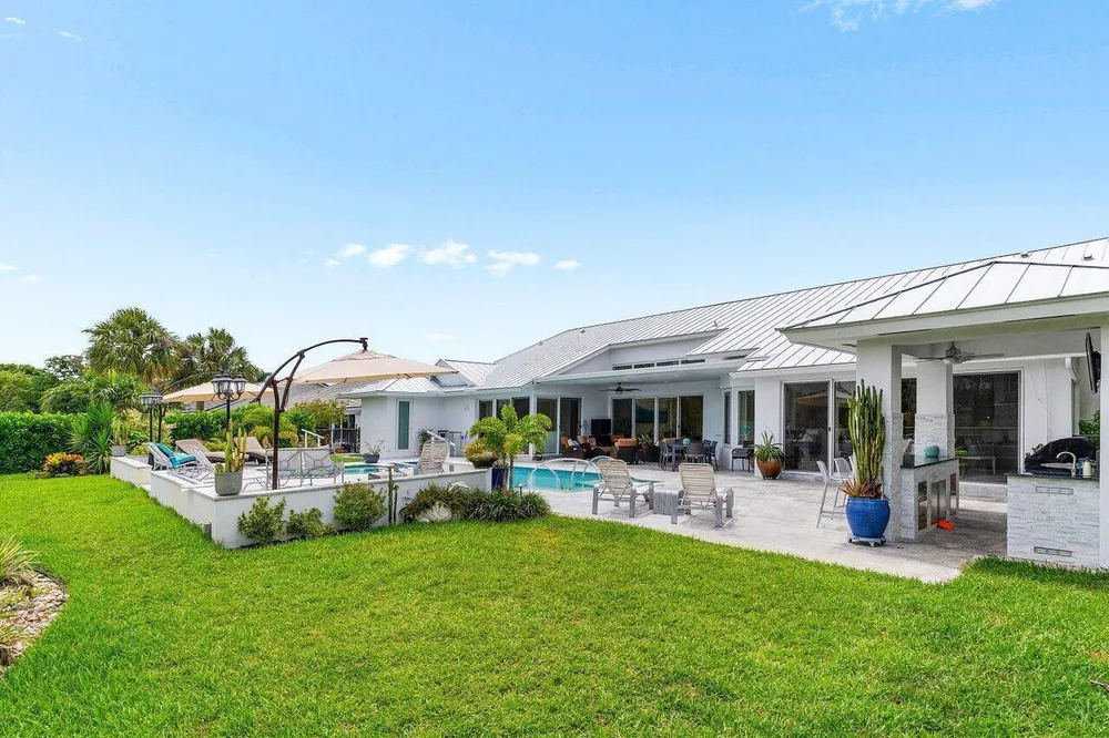 11164 Boca Woods Ln, Boca Raton, FL 33428