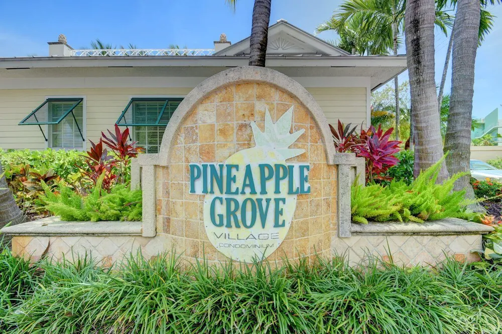 250 NE 3rd Ave, Delray Beach, FL 33444