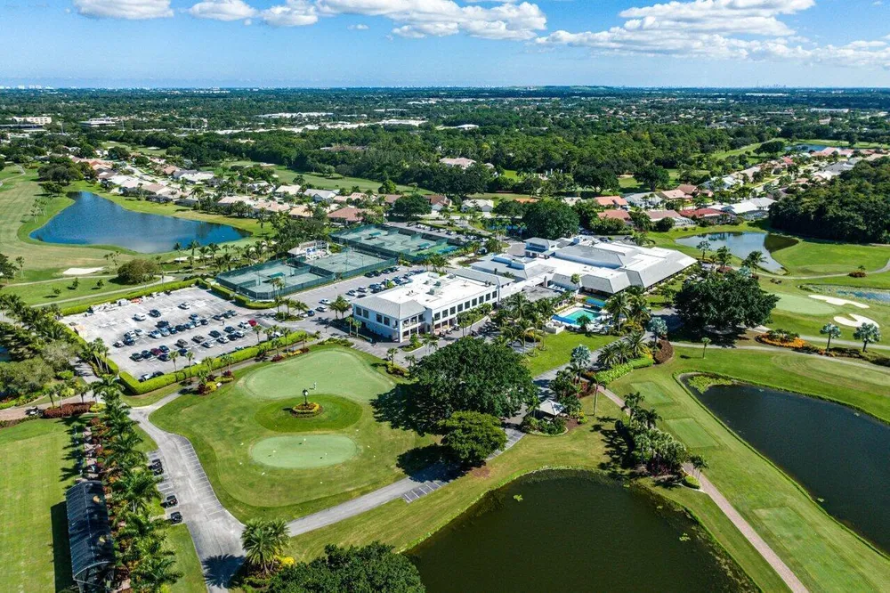 11164 Boca Woods Ln, Boca Raton, FL 33428