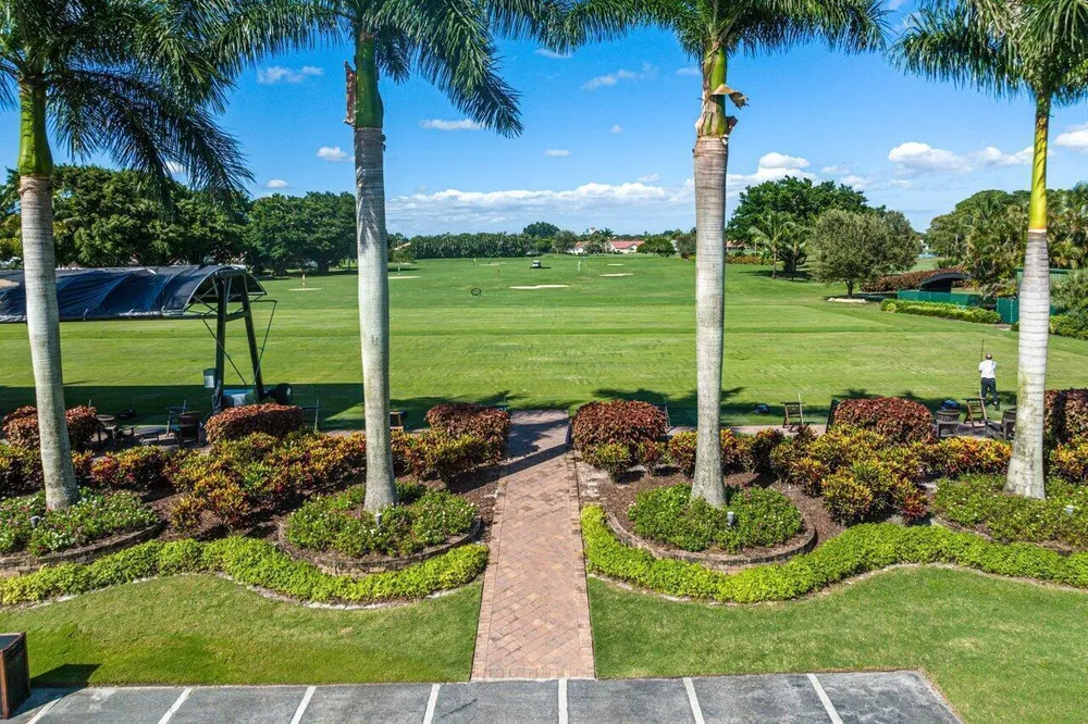 11164 Boca Woods Ln, Boca Raton, FL 33428