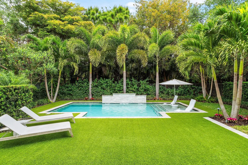 8748 Lewis River Rd, Delray Beach, FL 33446
