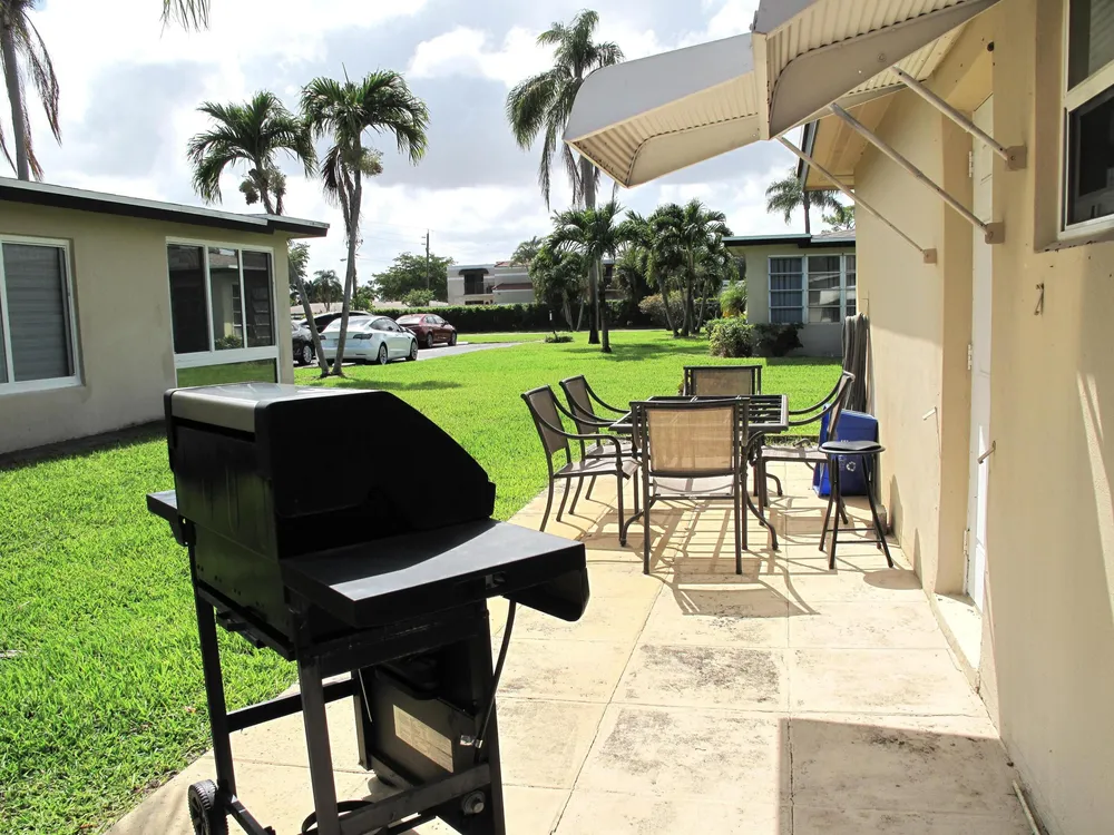 892 High Point Blvd N, Delray Beach, FL 33445