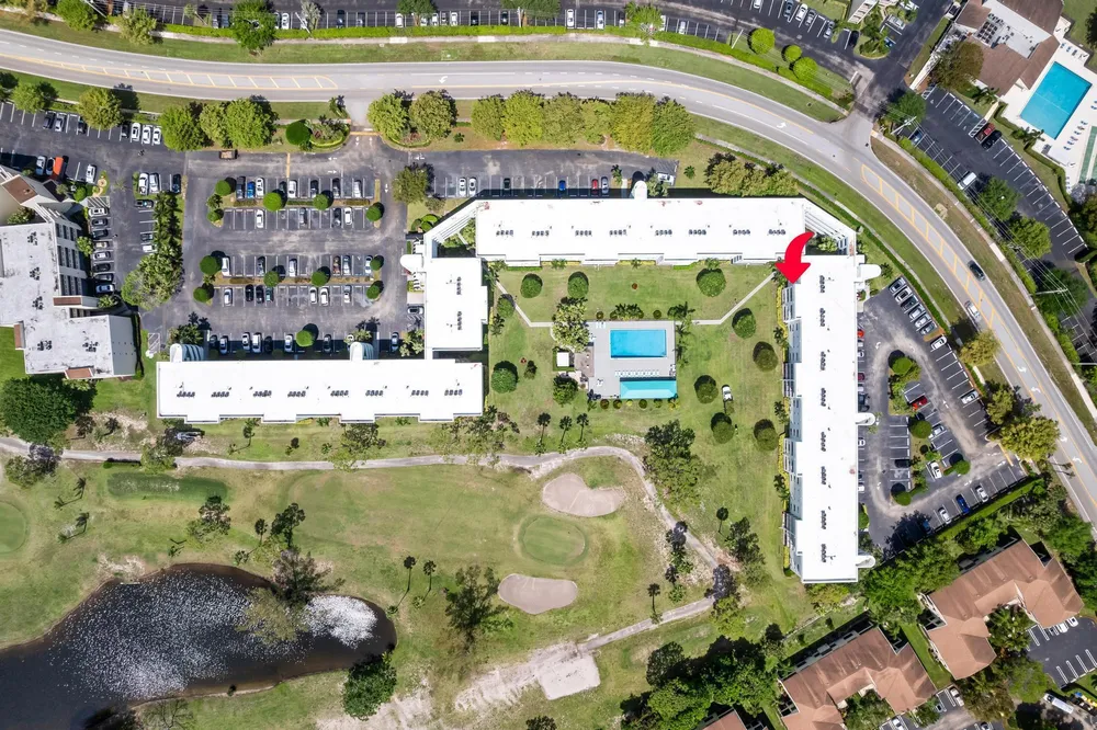 6698 10th Ave N, Greenacres, FL 33467