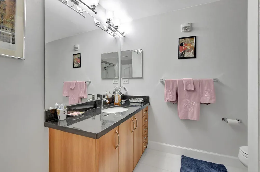 250 NE 3rd Ave, Delray Beach, FL 33444