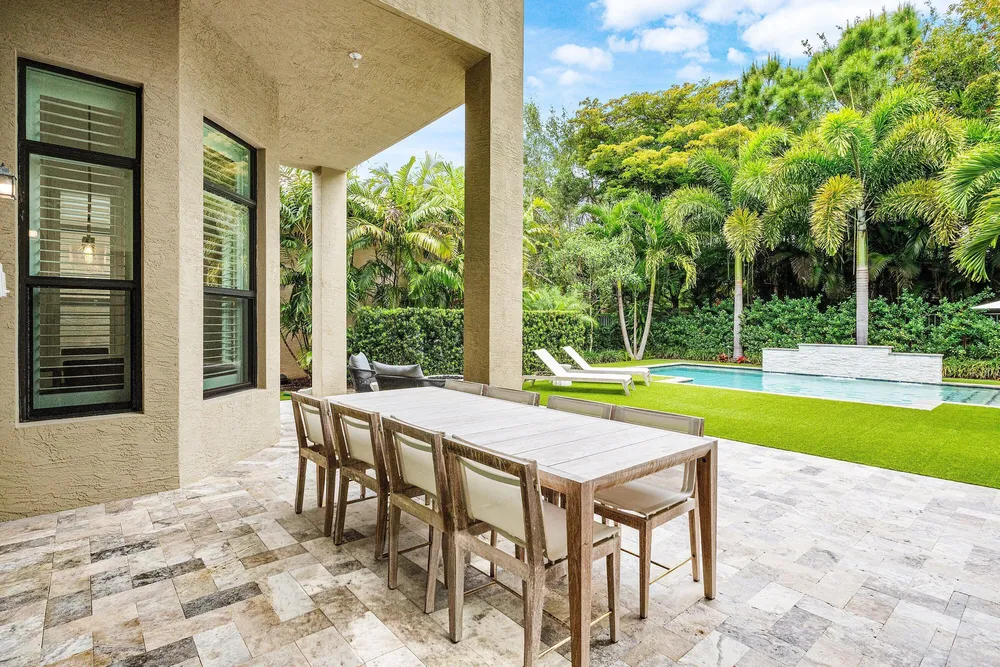 8748 Lewis River Rd, Delray Beach, FL 33446