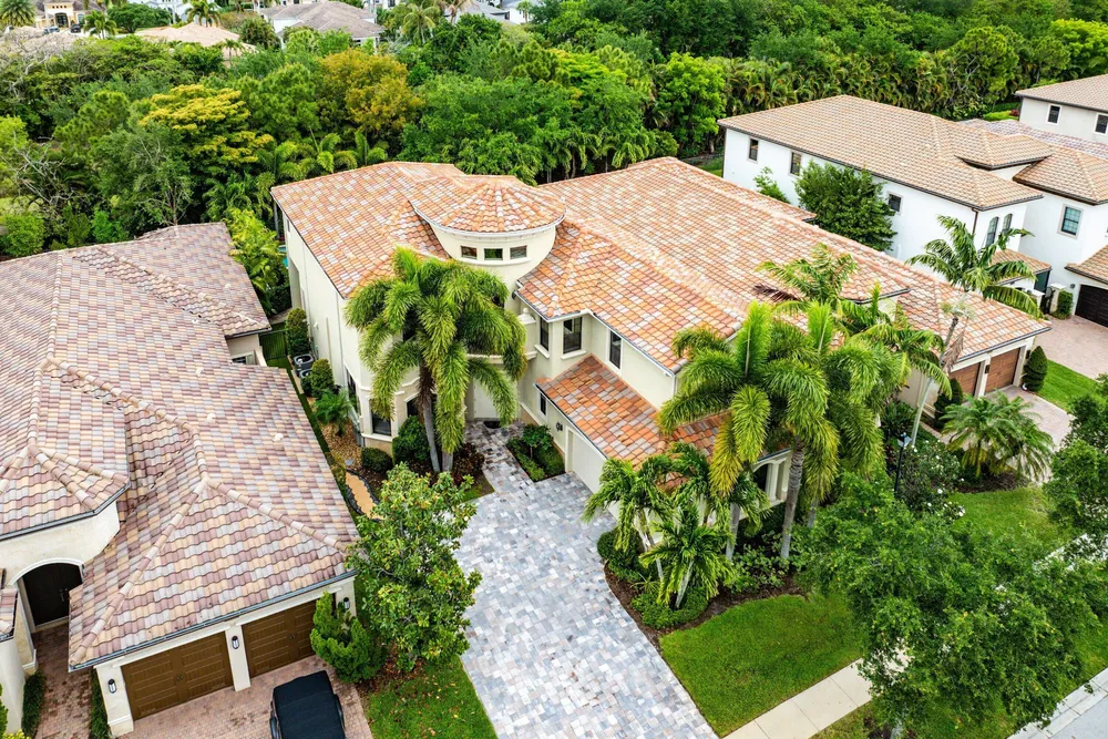 8748 Lewis River Rd, Delray Beach, FL 33446