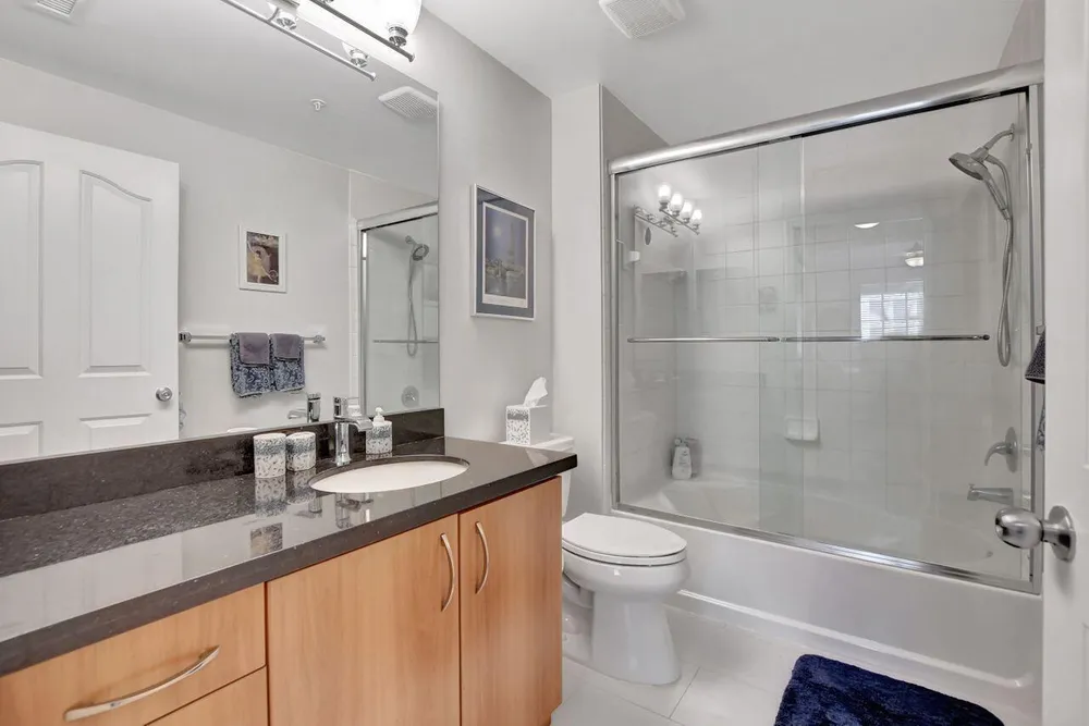 250 NE 3rd Ave, Delray Beach, FL 33444