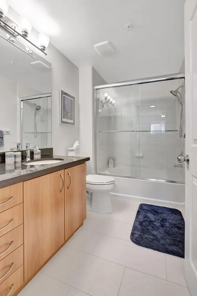 250 NE 3rd Ave, Delray Beach, FL 33444