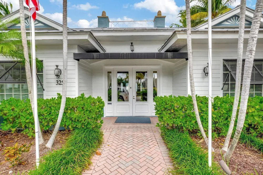 250 NE 3rd Ave, Delray Beach, FL 33444